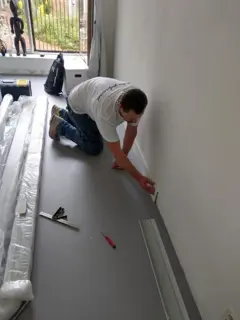 Plinten montage aangeboden