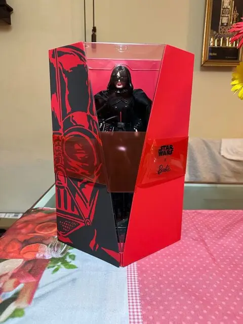 Barbie - GHT80 - Pop Barbie X Star Wars - 2000-heden - V.S.