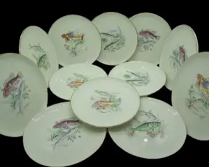 Gien - platte visborden (12) - Aardewerk - la Canebière