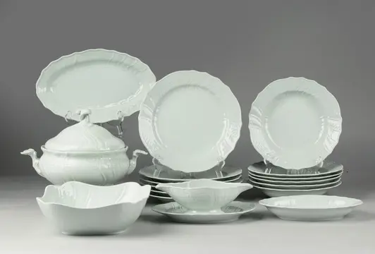 Hutschenreuther - Tafelservies voor 6 (17) - Porselein -