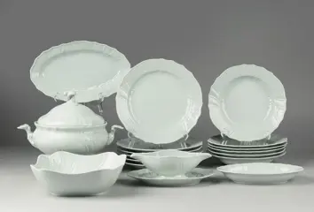 Hutschenreuther - Tafelservies voor 6 (17) - Porselein -