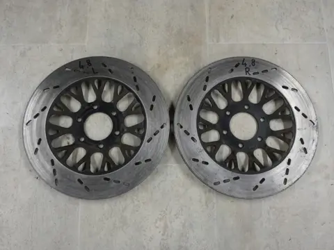 REMSCHIJVEN SET Suzuki GSX 750 1984 - 1986