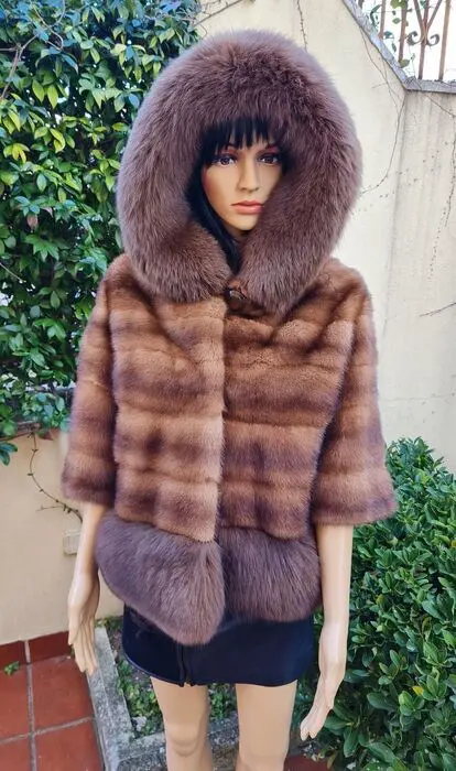 Artisan Furrier - Nerts, Vos Bontjas - Gemaakt in: Italië