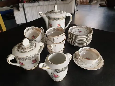 FD Chauvigny - koffie service (29) - Porselein