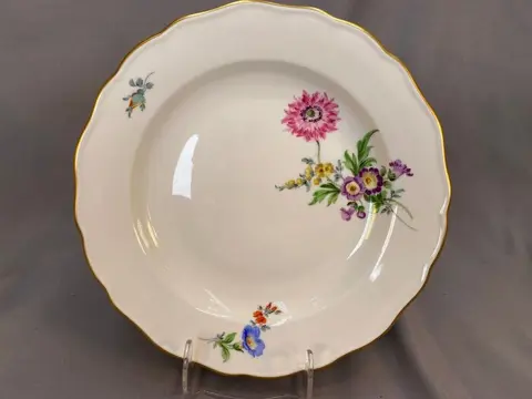 Meissen - 1 Meissen bord (1) - Modern - Porselein - Meissen