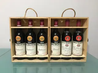 1964 x3 Barbaresco, 1964 Barolo, 1964 x2 Ris Nebbiolo Secco