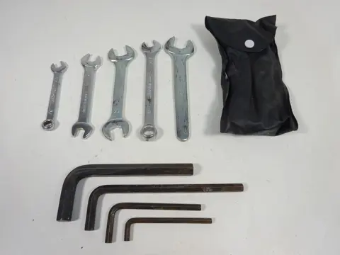 GEREEDSCHAPSET Kawasaki Z 1000 2010 - 2013