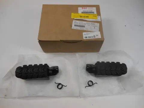 VOETSTEUN LINKS Suzuki DL 1050 V STROM 2020 - 2021