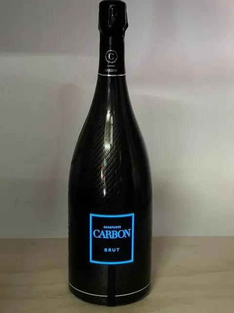Carbon, Luminous - Champagne Brut - 1 Magnum (1,5 L)