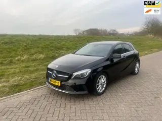 Mercedes-Benz A-klasse 180 d Lease Edition Plus Automaat Nieuw Disb Riem/Waterpomp!! Groot Navi Pano