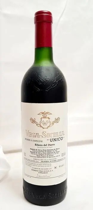 Vega Sicilia Único 1994 release - Ribera del Duero Reserva