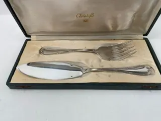 Christofle - Visservies (2) - Verzilverd - Rubans