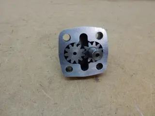 OLIEPOMP Moto Guzzi V7 Sport 1971 - 1973