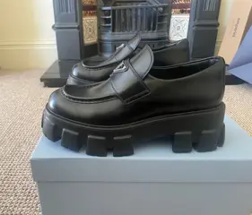 Prada - Instappers - Maat: Schoenen / EU 40