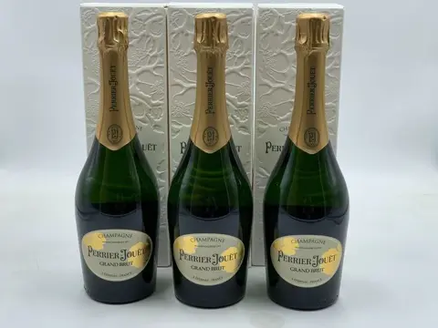 Perrier-Jouet - Champagne Grand Brut - 3 Flessen (0.75