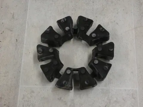 TANDWIELDRAGER Triumph 955 daytona 2001 - 2006