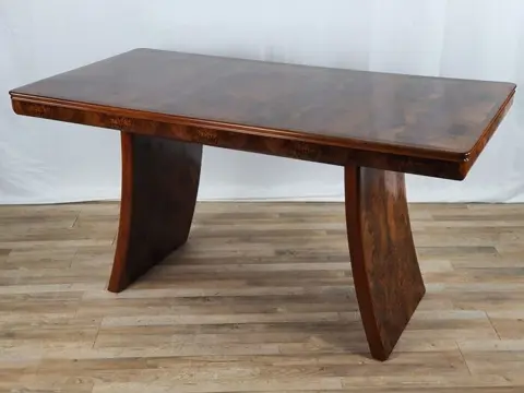 Design bruyère eettafel