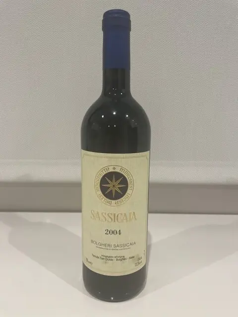 2004 Tenuta San Guido, Sassicaia - Super Tuscans - 1 Fles