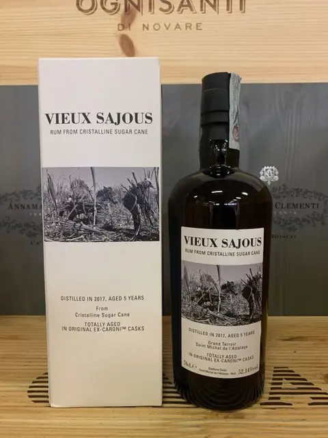 Vieux Sajous 2017 5 years old - Ex-Caroni Casks - b. 2022 -
