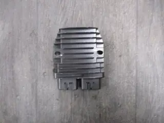 SPANNINGSREGELAAR Benelli 502 Cruiser 2019 - 2021