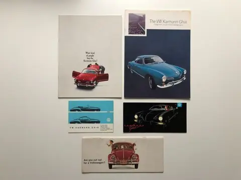 Brochures/catalogi - US Brochures VW Karmann-Ghia