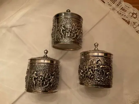 H.Hooijkaas - theedozen, (3) - Verzilverd - Douwe Egberts