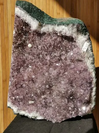 Amethist Kristallen op matrix - 46×34×12 cm - 23.8 kg