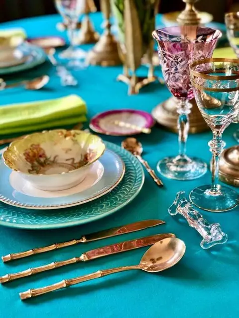 Tafelkleed voor grote tafels, met een elegante turquoise