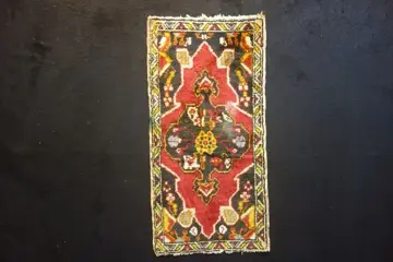 Yahyahli - Tapijt - 96 cm - 49 cm