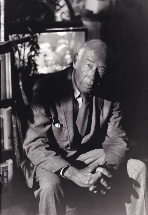 Göksin Sipahioglu - Henry Miller 1980
