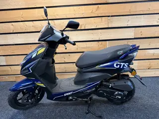 GTS Sirocco Sport NIEUW (bj 2025, automaat)