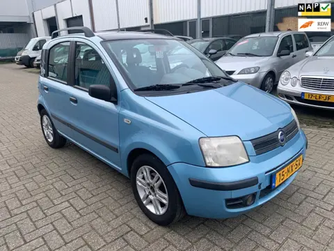 Fiat Panda 1.2 Class Elektr Panoramadak Elektr pakket Lm Velgen Fijne hoge instap auto Rijdt en scha
