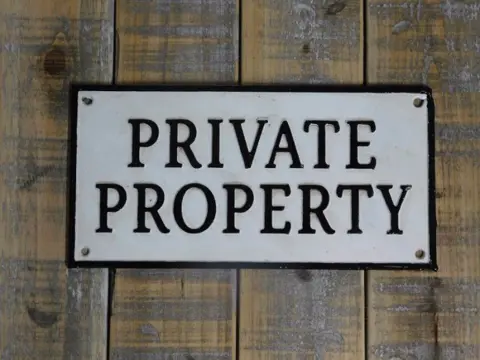Prive terrein , wandbord