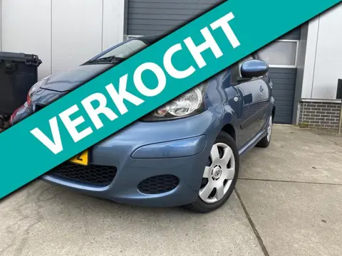 Toyota Aygo 1.0-12V cruisecontrol Airco 5DR’S APK RIJKLAAR.