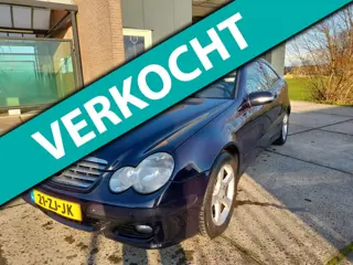 Mercedes-Benz C-klasse Sportcoupé 180 K. !!! LPG G3 !!! NIEUWE APK