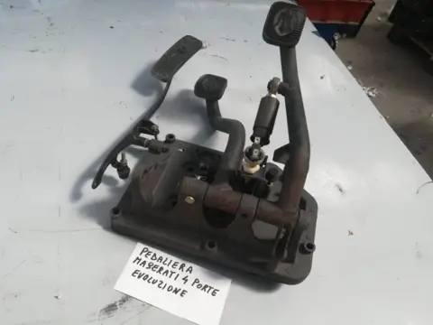 Pedal box Maserati Quattroporte s4 Evoluzion