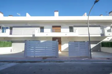 N7153 BUNGALOW IN SAN PEDRO DEL PINATAR - NIEUWBOUW