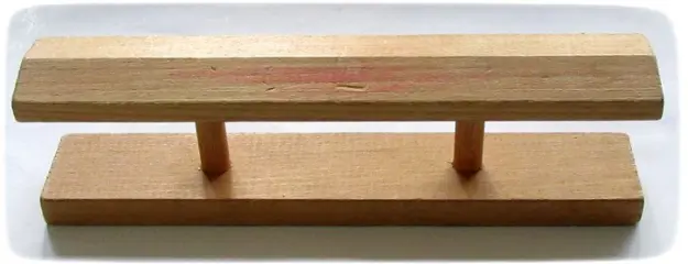 Houten treinperron / bushalte (Ongekleurd)