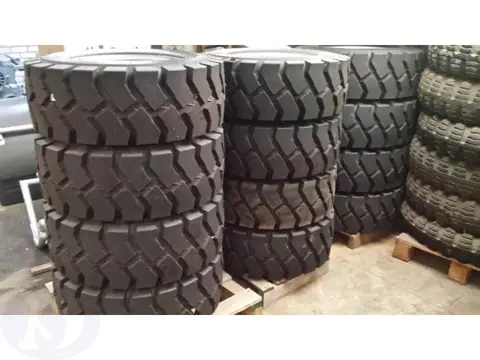 Mitas 300-15 ( 315/70-15 ) Fork Lift