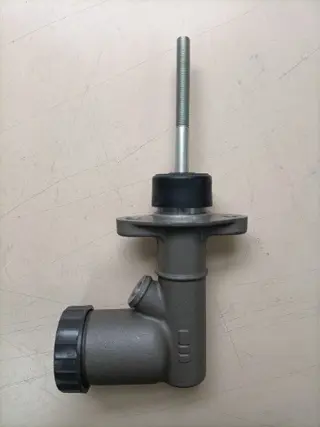 Clutch pump Maserati 3500 GT