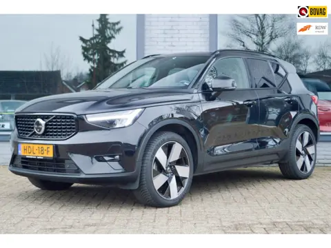 Volvo XC40 1.5 T5 Recharge Plug-in PHEV Facelift Ultimate Dark | Panoramadak | Stoelverwarming