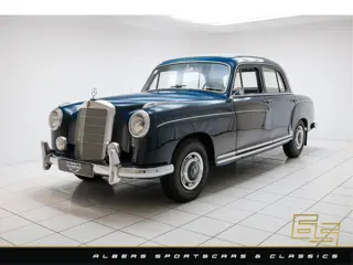 Mercedes-Benz 200-serie 220 SE Restored - Sunroof - Perfect condition