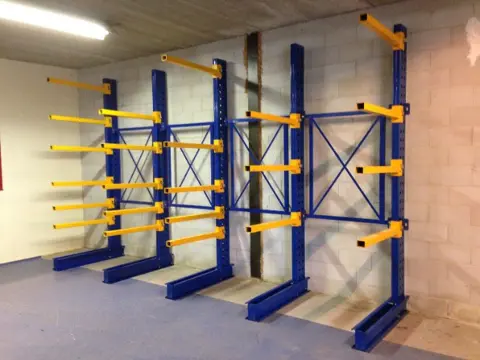 Draagarmstelling/Armstelling/Enkelzijdig of Dubbelzijdig