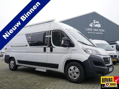 Sunlight 600, 6 Meter Buscamper, Dwarsbed!!