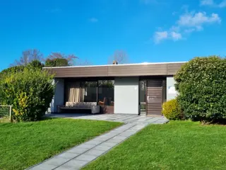 Vrijstaande bungalow op loopafstand van duinen en strand