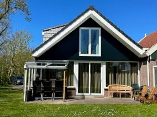 Ruime bungalow vlakbij De Cocksdorp en natuurgebied De Slufter