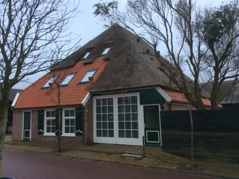 Comfortabel vakantiehuis midden in het schilderachtige Den Hoorn