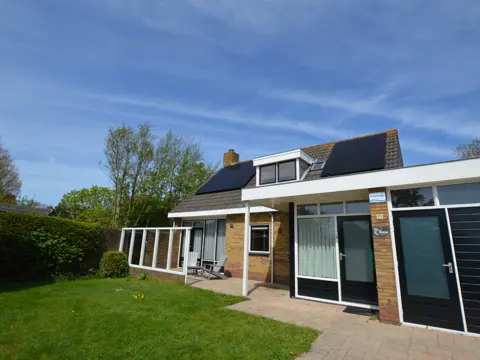 Royaal vakantiehuis rustig gelegen vlakbij het Noordzeestrand