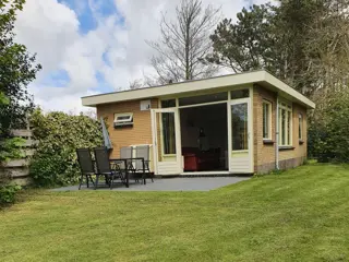 Knus vakantiehuis rustig gelegen midden in het groen bij De Koog