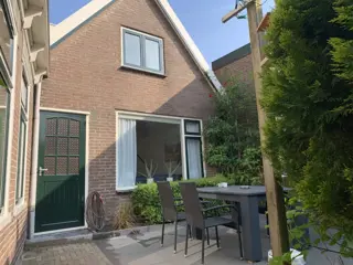 Ruime vakantiewoning met zonnig terras in het pittoreske Den Hoorn